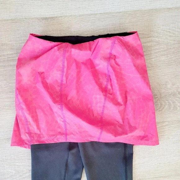 Skirt Sports Reflective Safety Capri Skirt Pink Athletic Attached Leggings S - Picture 9 of 9